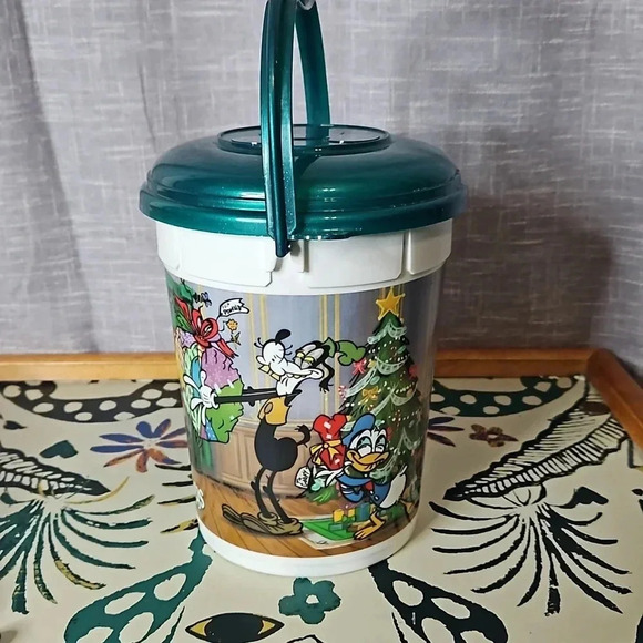 DISNEY BUCKET - Picture 2 of 7